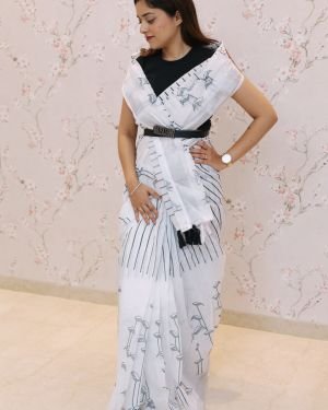 ShvetaShyaama White & Black