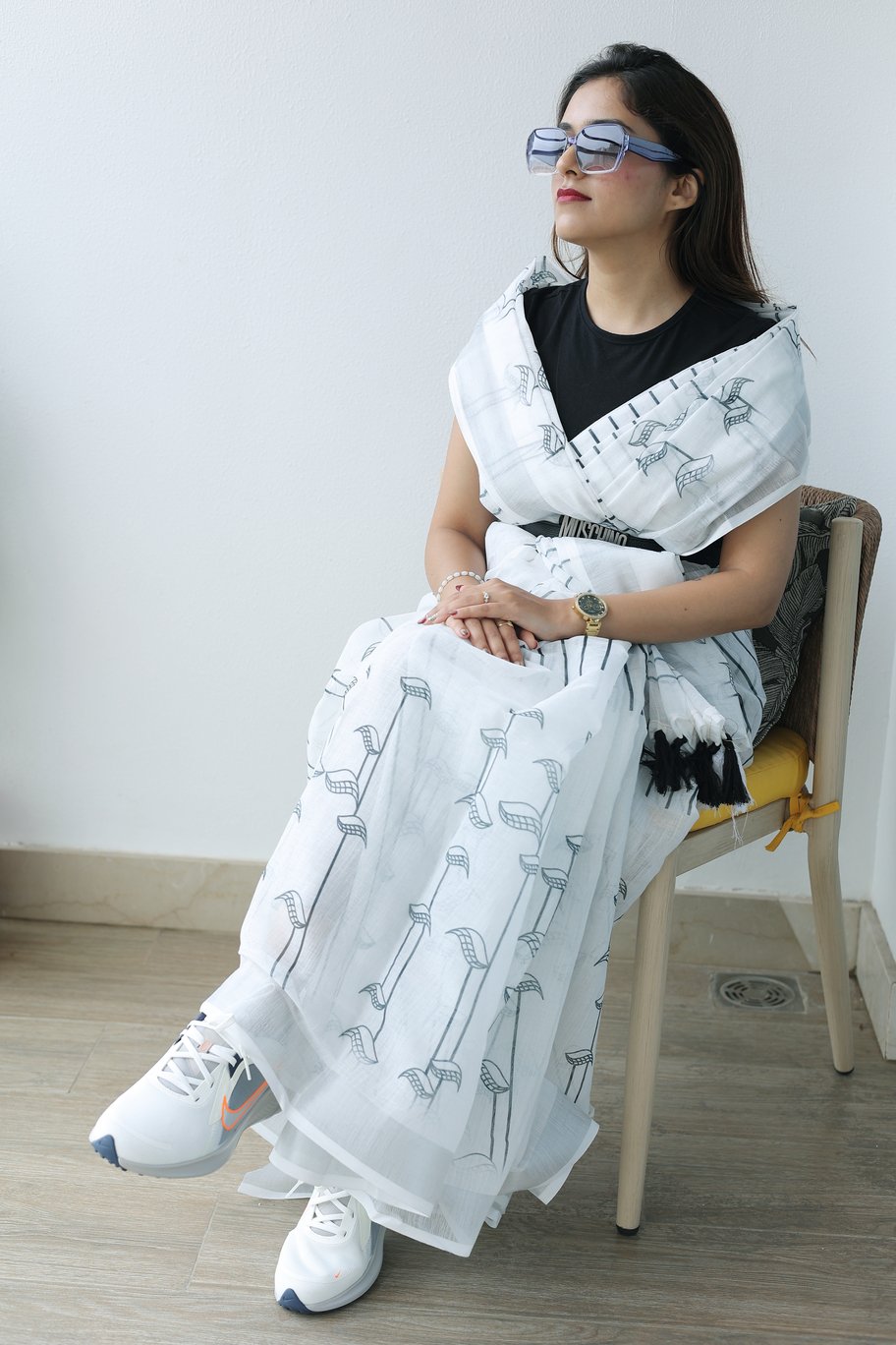 ShvetaShyaama White & Black
